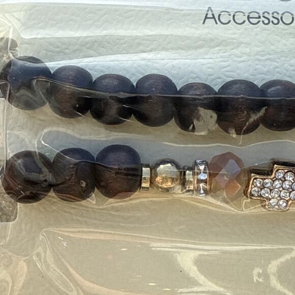 New Brown Beaded Bracelet with Cross Charm - Picture 3 of 4